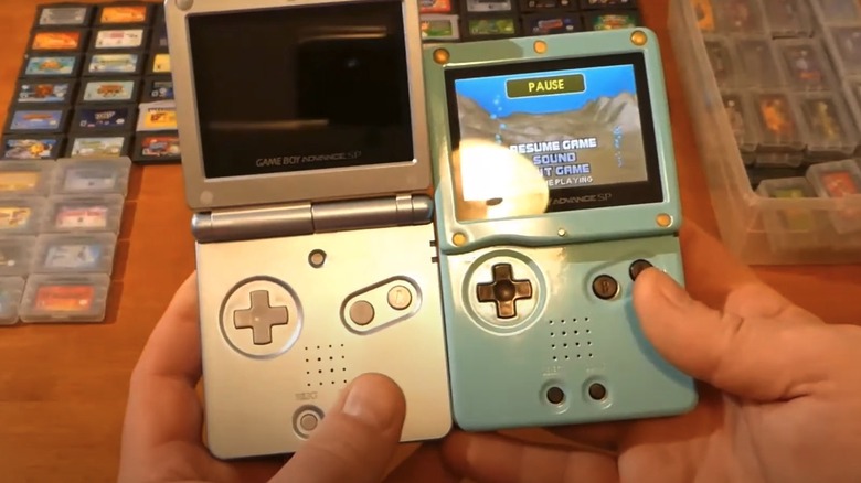 GBA SP side-by-side