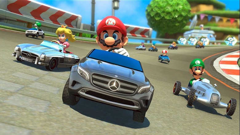 Peach, Mario, Luigi in Mercedes cars
