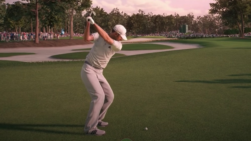 Dustin Johnson swinging