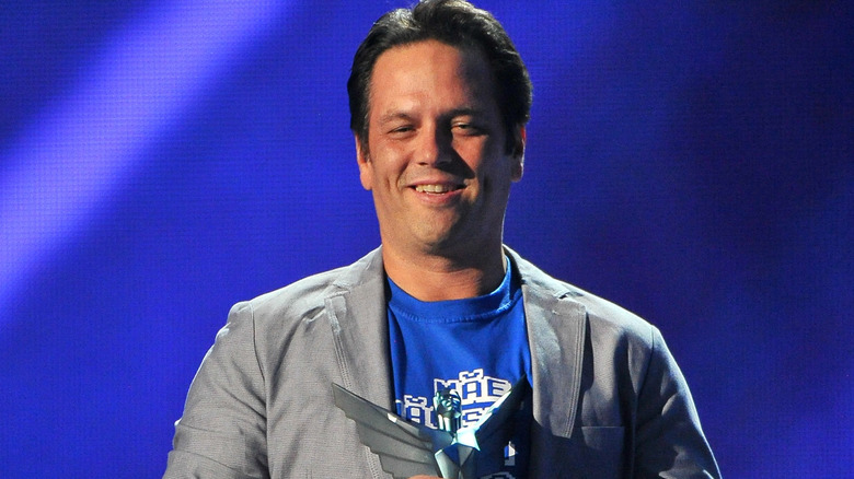 Phil Spencer accepting award