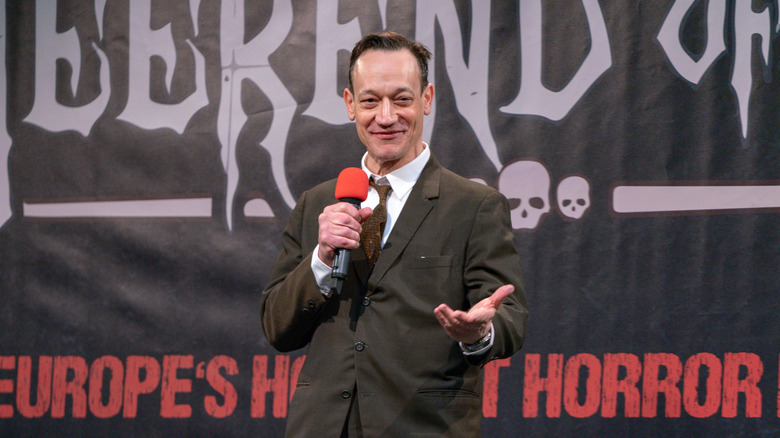 Ted Raimi speaking at event