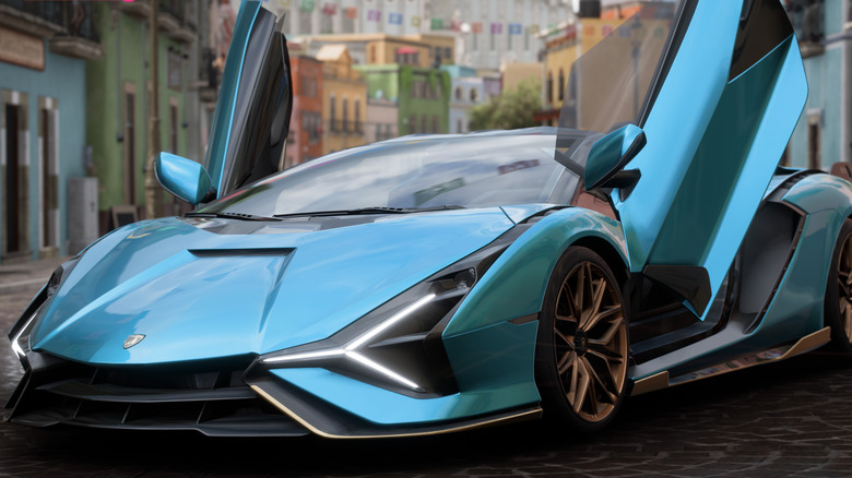 2020 Lambo doors open