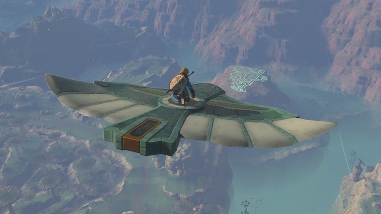Link floating on glider