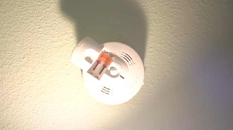 smoke detector