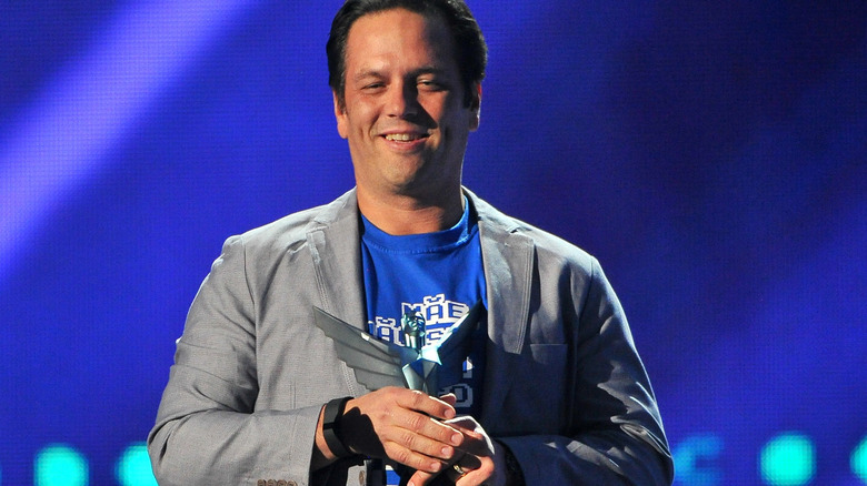 Phil Spencer accepting award