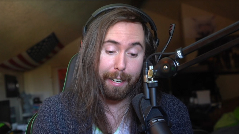 Asmongold closeup