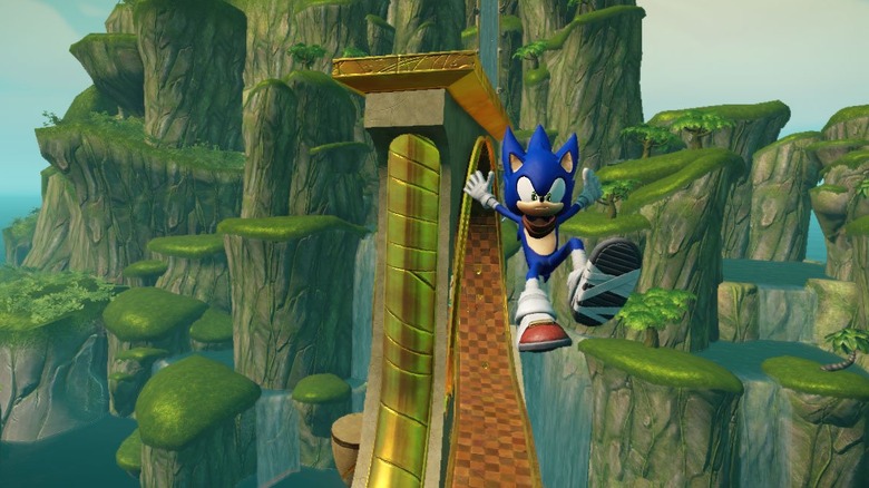 Sonic falling from loop
