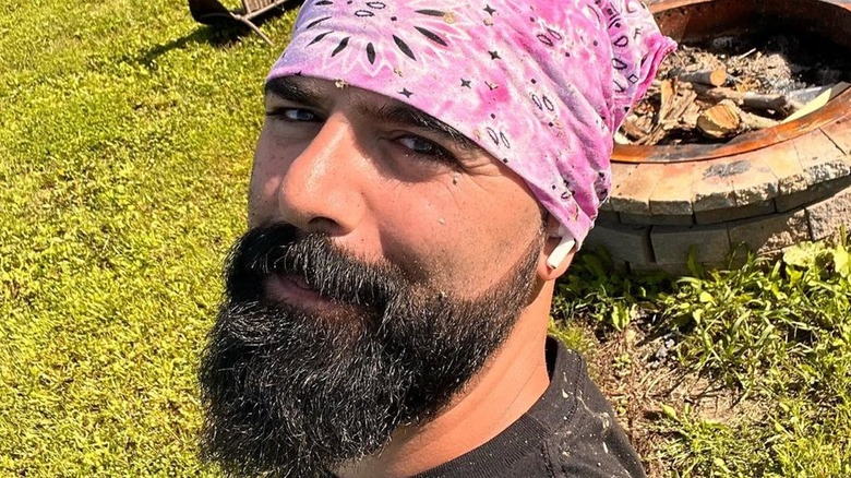 Keemstar taking selfie