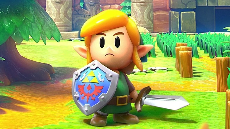 Link holding sword and shield in Link's Awakening Remake