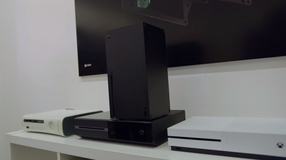 microsoft, disappointing, xbox series x, height, length, dimensions, big, too