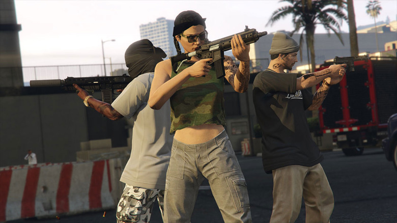 GTA Online three players standing together