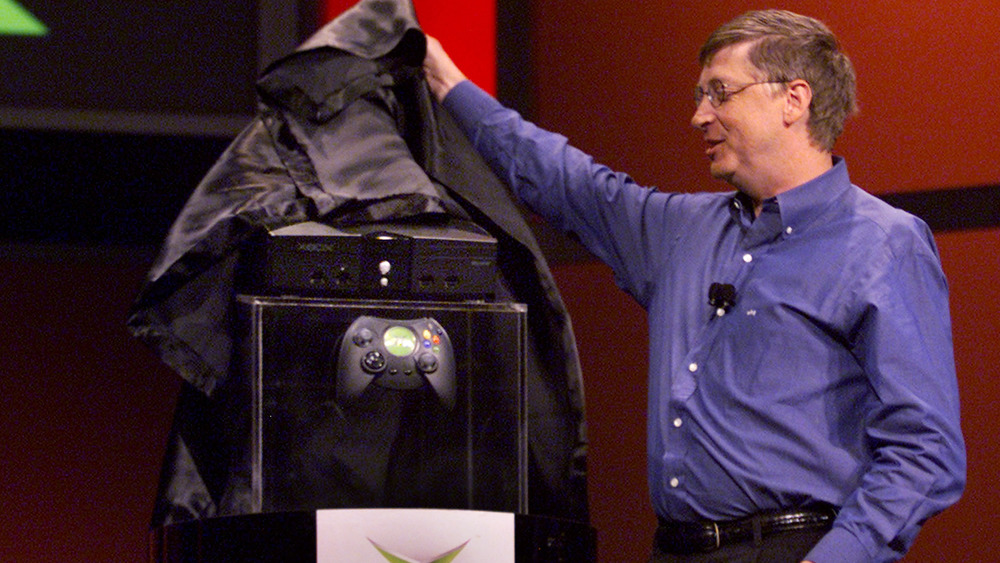 Bill Gates introduces the Xbox