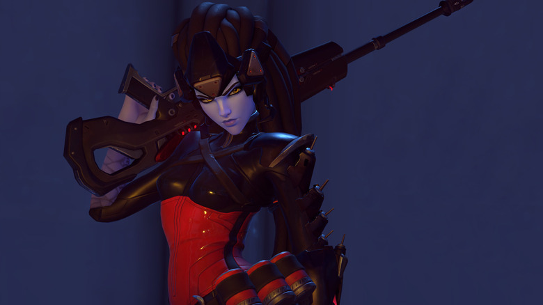 Overwatch's Widowmaker holding a weapon