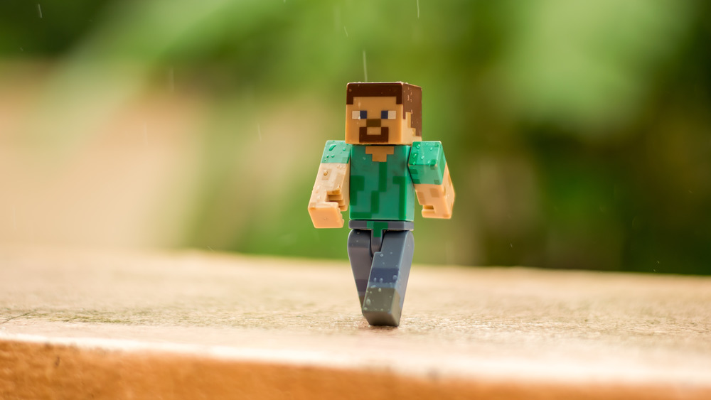 Minecraft Steve toy version