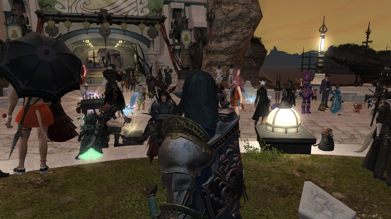 Crowd at Limsa Lominsa plaza