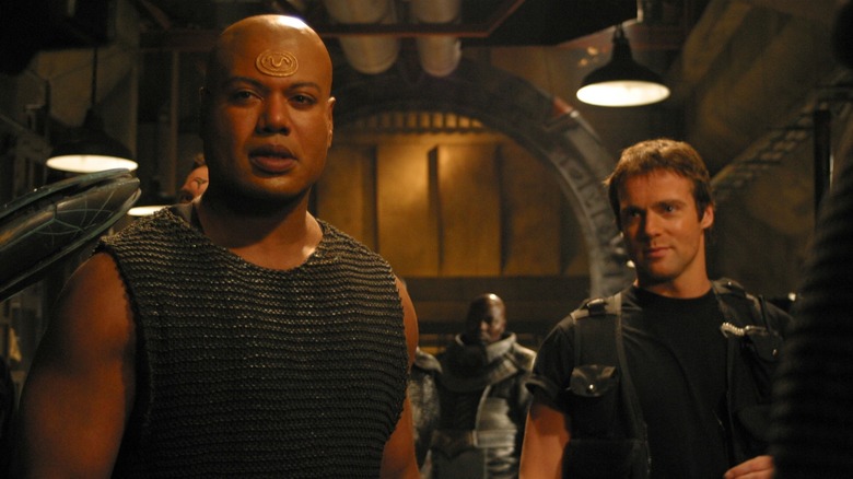 Teal'c standing in front of stargate