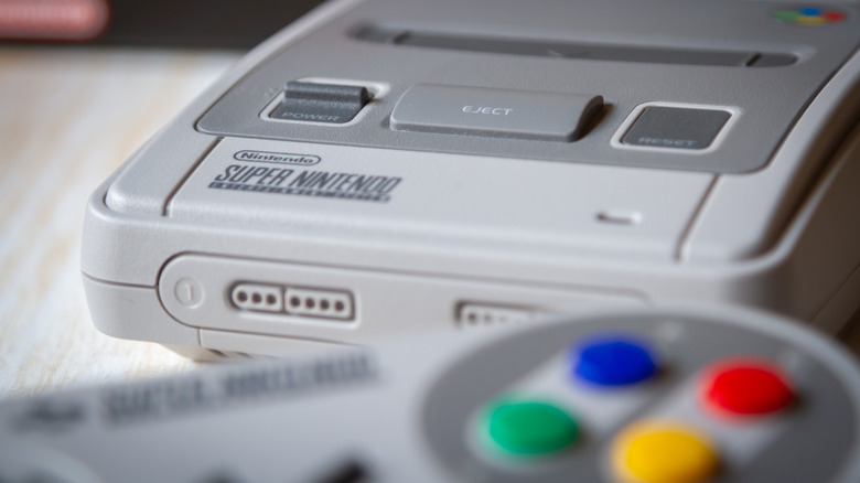 Super Famicom close-up