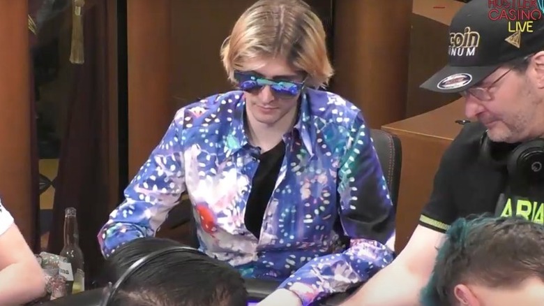 xQc at the poker table